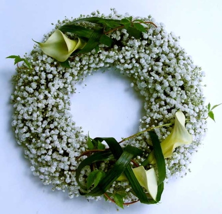 Virágposta - Görögkoszorú 15. - fehér rezgővel és kálával